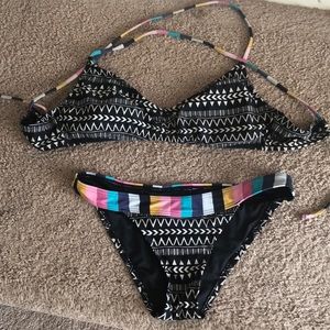 Volcom bikini top SMALL bottom XS